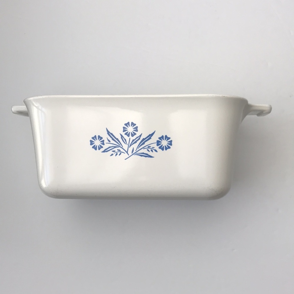 Vintage Corning Ware Blue Cornflower P-4-B Loaf Pan - 1 1/2 Quart